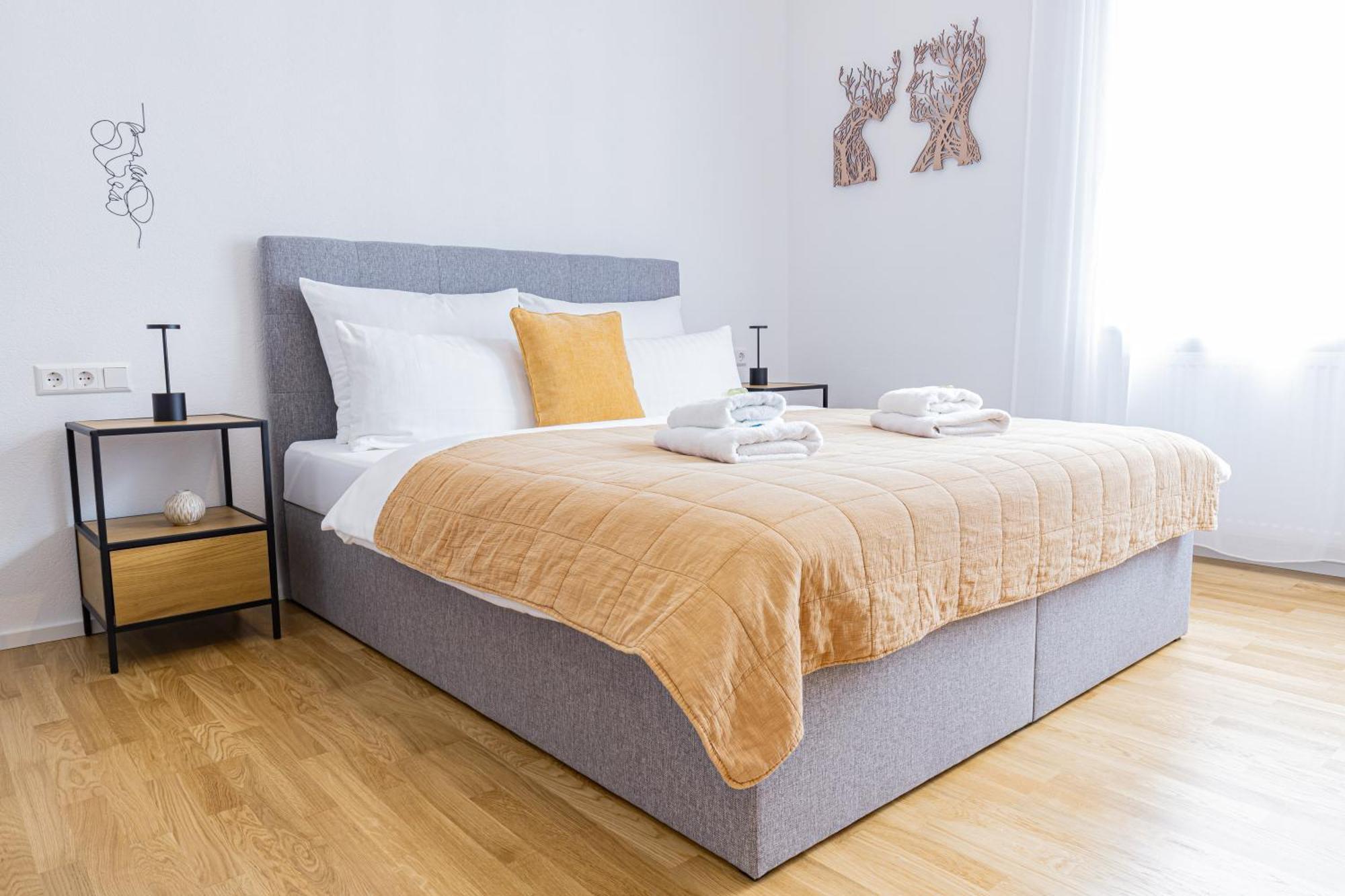 Lamiacasa City-grande Family-business Groups Apartment *